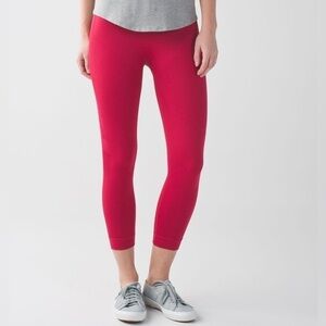 Lululemon Zone In Crop Leggings Cranberry